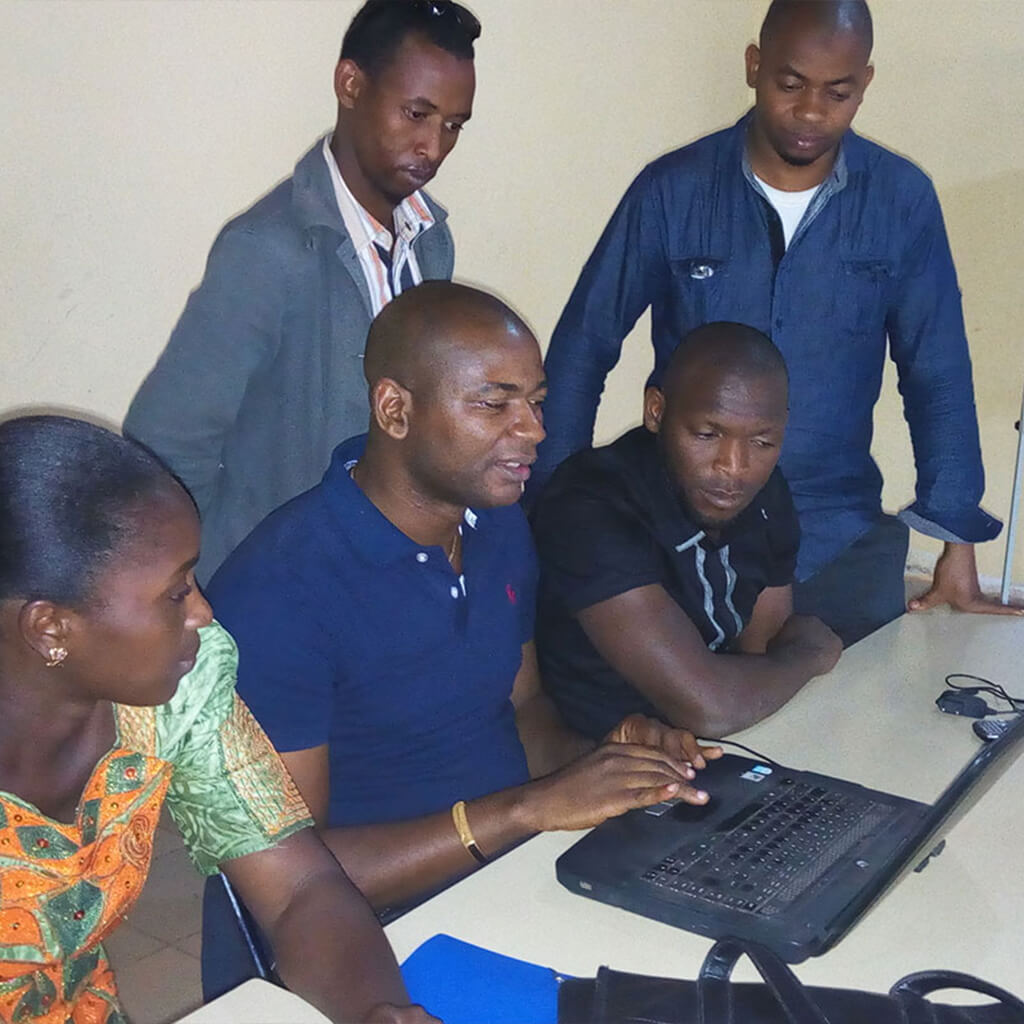 SEPTEMBRE 2015 – Guinée – Mise en œuvre d’un plan de communication pour informer la population sur les enjeux importants de santé publique