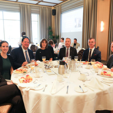 Petit déjeuner bénéfice 2019